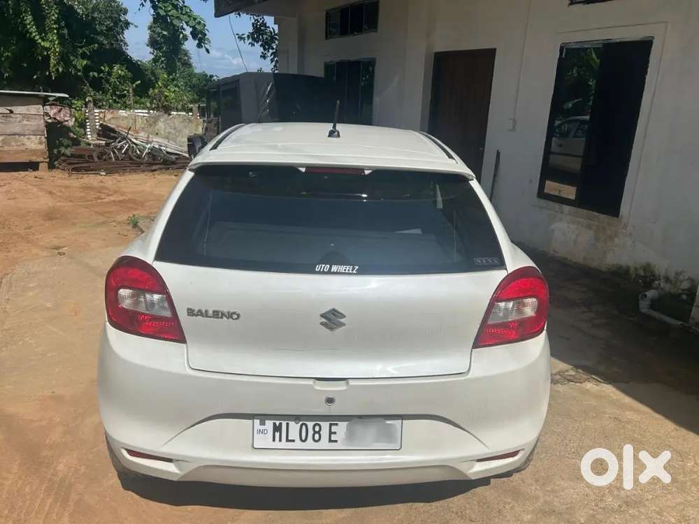 Maruti Suzuki Baleno Sigma 2017