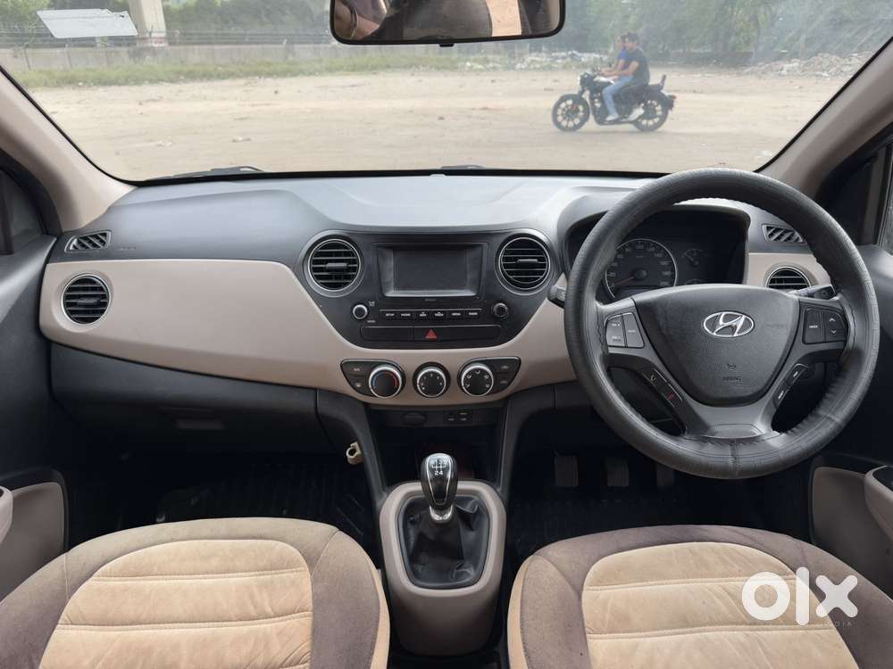 Hyundai Grand I10 1.2 Crdi Sportz Dual Tone, 2017, Diesel