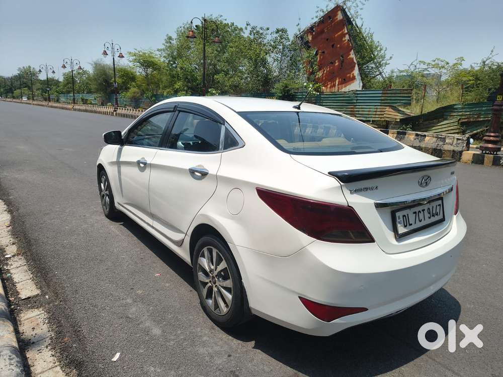 Hyundai Verna 1.6 Sx (o) Vtvt, 2016, Petrol