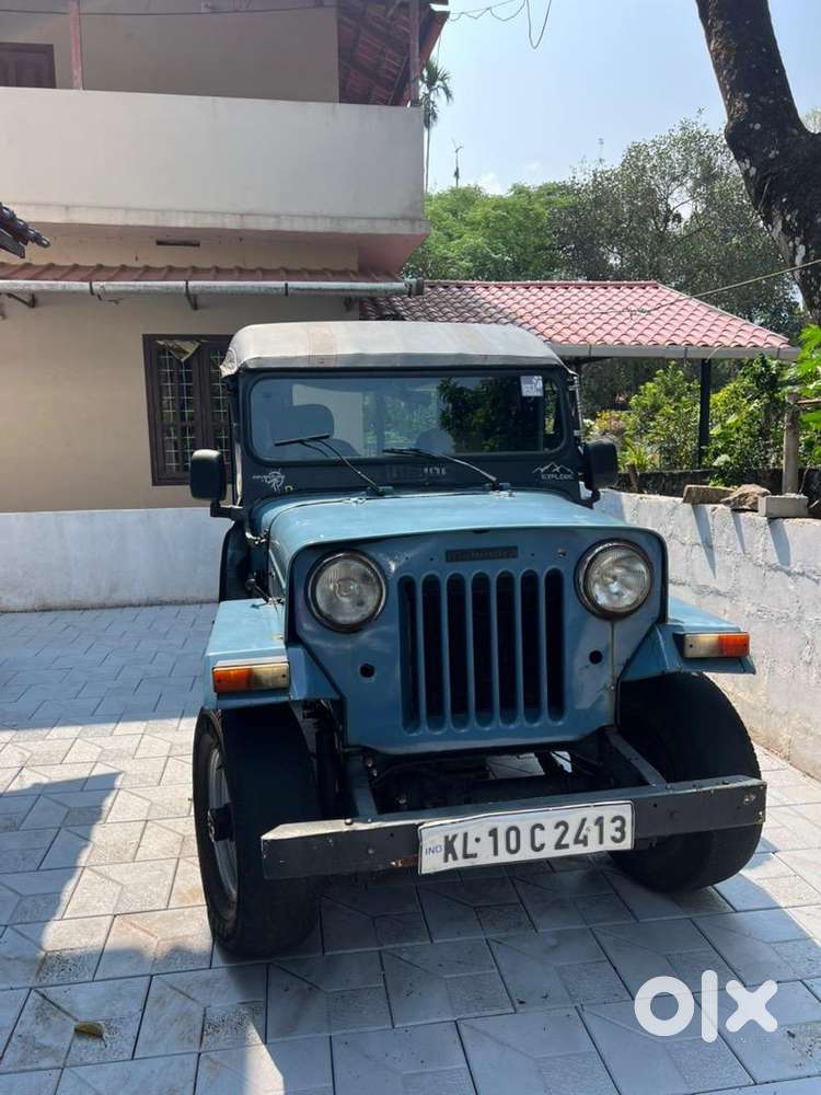 4x4 Mahindra Major Jeep