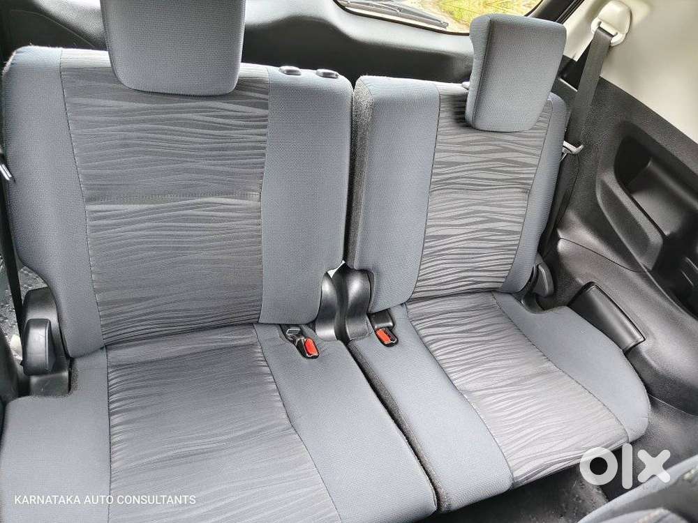 Toyota Innova Crysta [2020-ongoing] 2.4 Vx 8 Str, 2023, Diesel