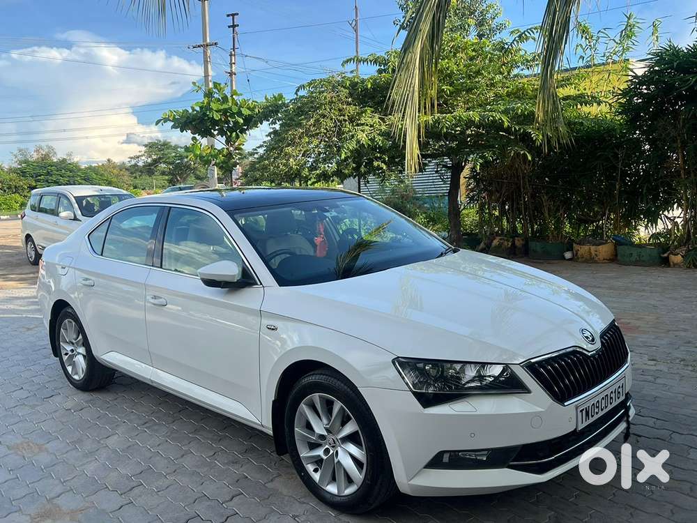 Skoda Superb Laurin 2016 Km Driven