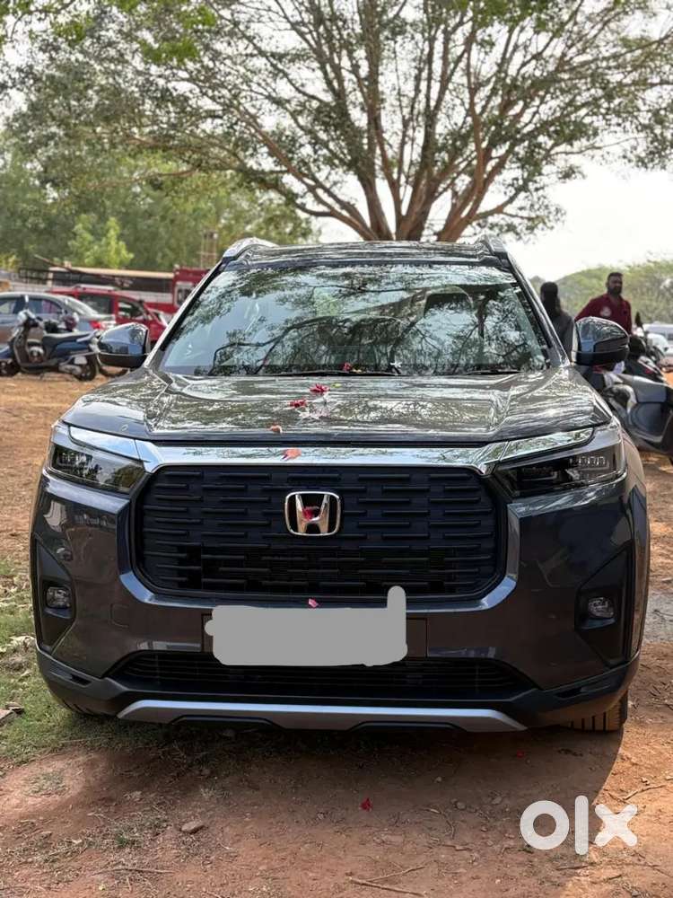 Honda Elevate 2025 Petrol 4700 Km Driven