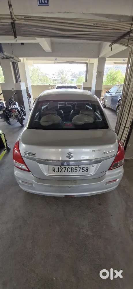 Maruti Suzuki Dzire 2010 Petrol