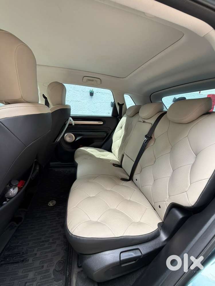 Mg Windsor Ev Essence, 2026, Electric