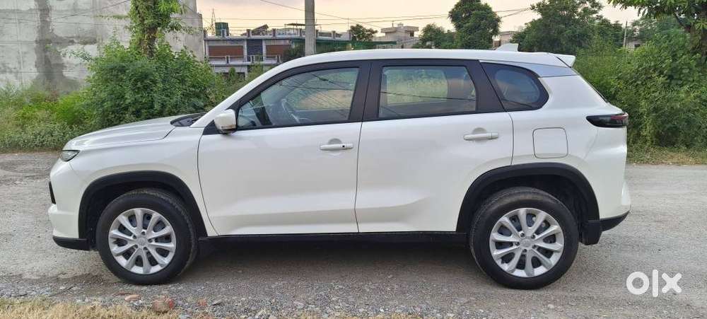 Maruti Suzuki Grand Vitara 1.5 Delta Smart Hybrid, 2025, Petrol