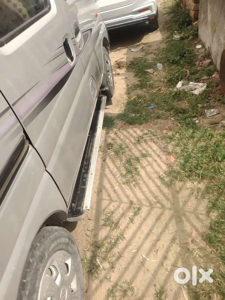 Maruti Suzuki Eeco 2016