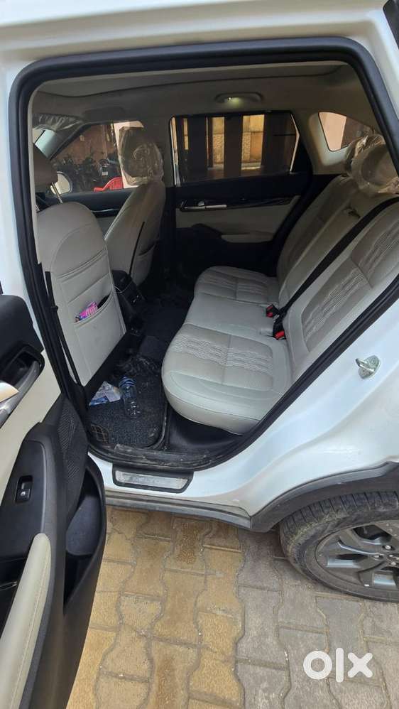 Kia Seltos Petrol 2024