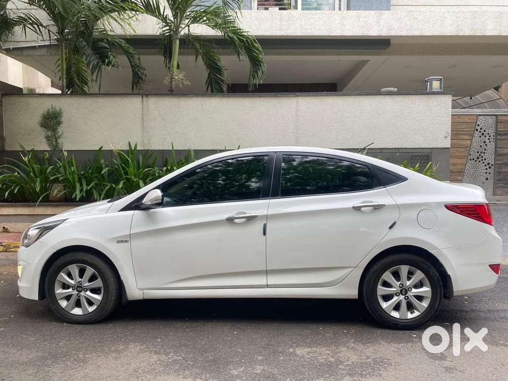 Hyundai Verna Fluidic 1.6 Crdi Sx, 2015, Diesel