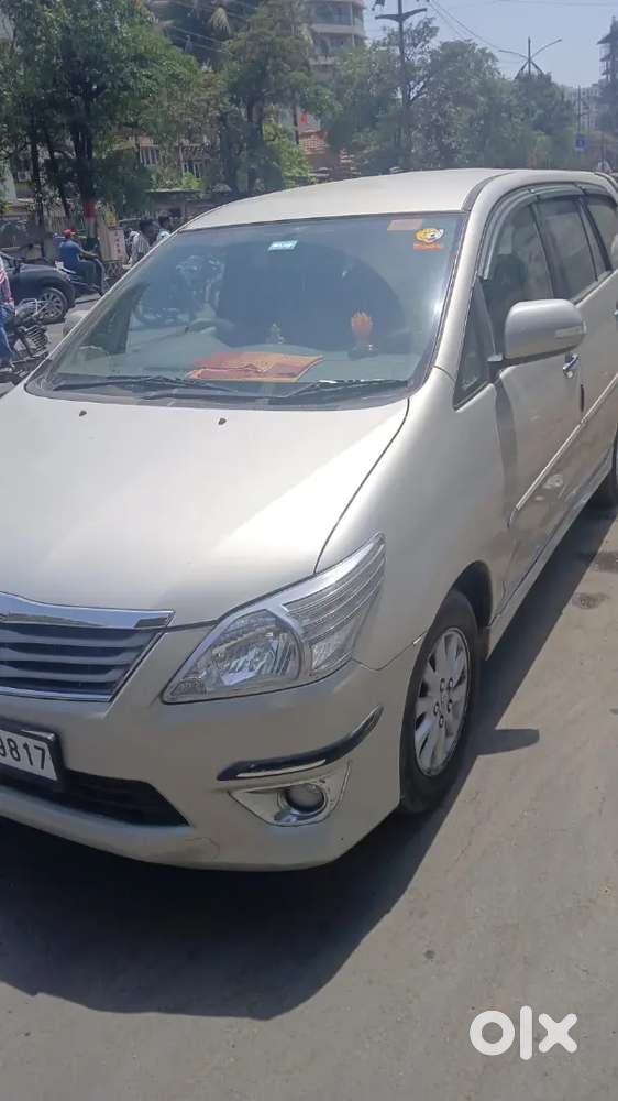 Toyota Innova 2012 Diesel Well Maintained