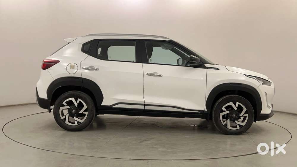 Nissan Magnite 1.0 Xv, 2023, Petrol