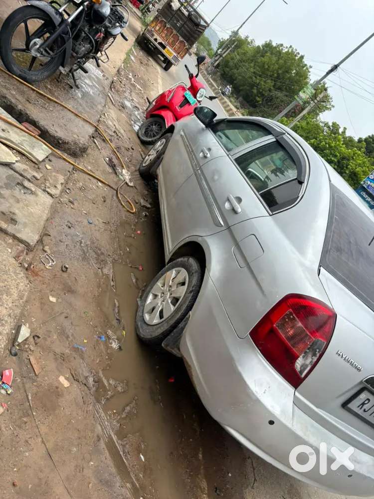 Hyundai Verna 2010 Petrol Well Maintained