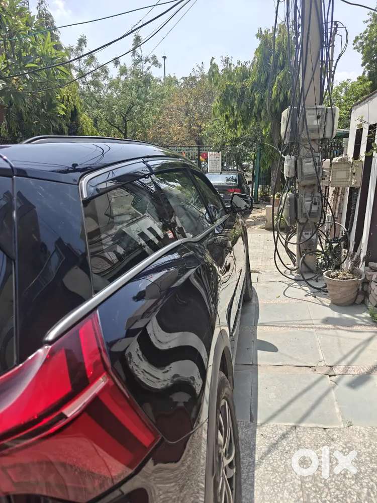 Mahindra Xuv700 2024 Diesel 32000 Km Driven