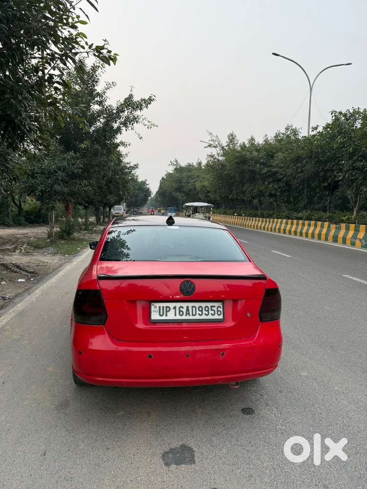 Volkswagen Vento Petrol Manual 2011