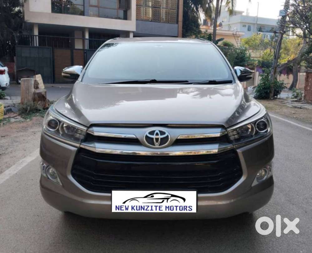 Toyota Innova Crysta 2.8z Automatic, 2017, Diesel