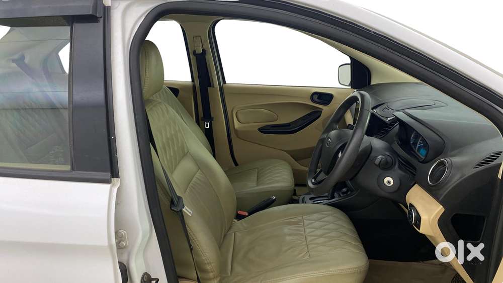 Ford Figo Aspire 1.5 Titanium Ti-vct At, 2015, Petrol