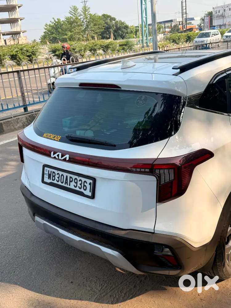 Kia Seltos Petrol Manual 2024 Year , Panaramic Sunroof