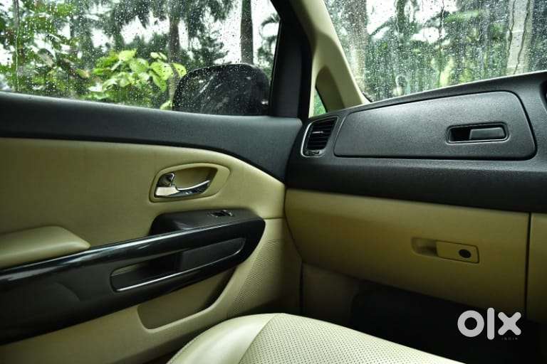 Kia Carnival Prestige, 2020, Diesel