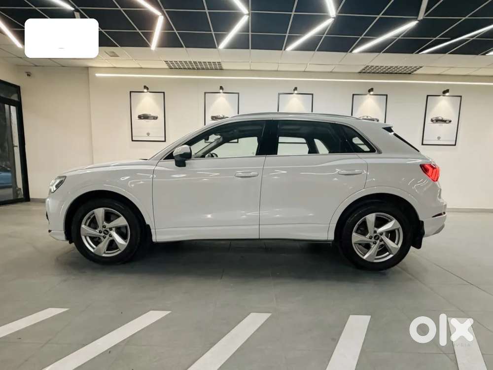 Audi Q3 40 Tfsi Premium Plus, 2024, Petrol