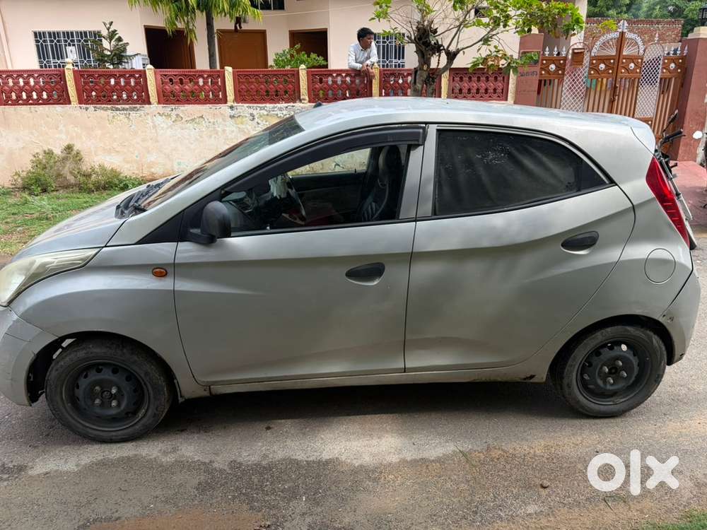 Hyundai Eon 2017 Petrol Well Maintained