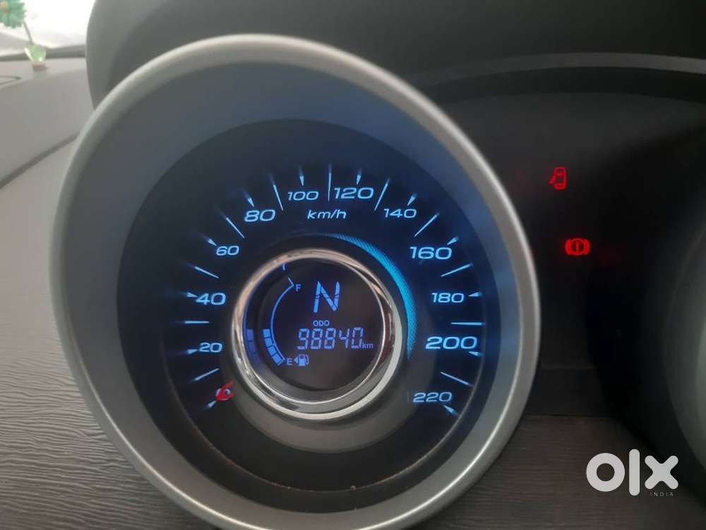 Mahindra Xuv500 W10 Top Model