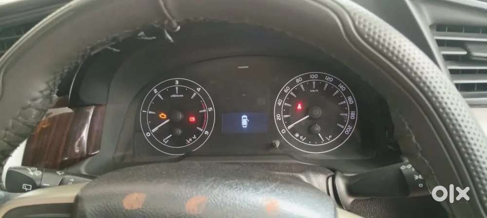 Toyota Innova Crysta 2016 Diesel Manual