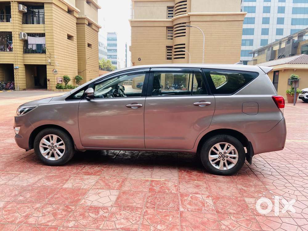 Toyota Innova Crysta 2.4 G Plus Mt, 2016, Diesel
