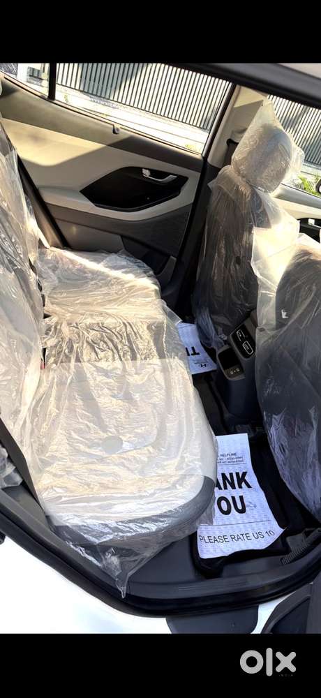 Hyundai Creta 2024 Petrol Well Maintained