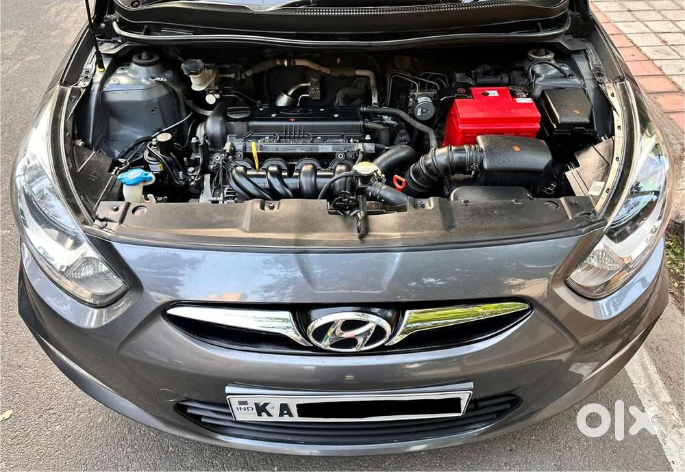 Hyundai Fluidic Verna 1.6 Vtvt S (o) Automatic, 2013, Petrol