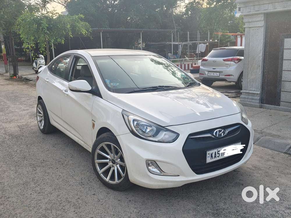 Hyundai Verna Petrol 2013