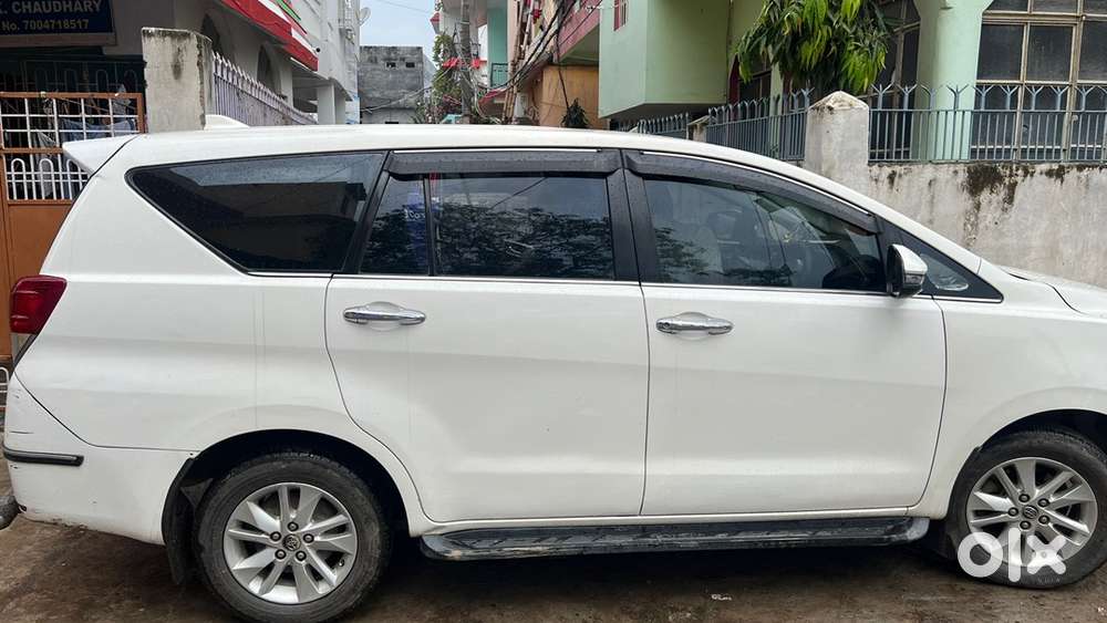 Toyota Innova Crysta Diesel Well Maintained