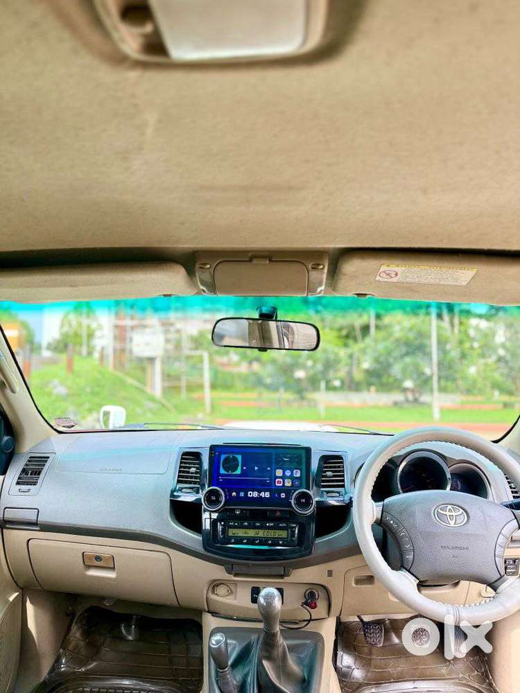 Toyota Fortuner 3.0 4x4 Manual, 2011, Diesel