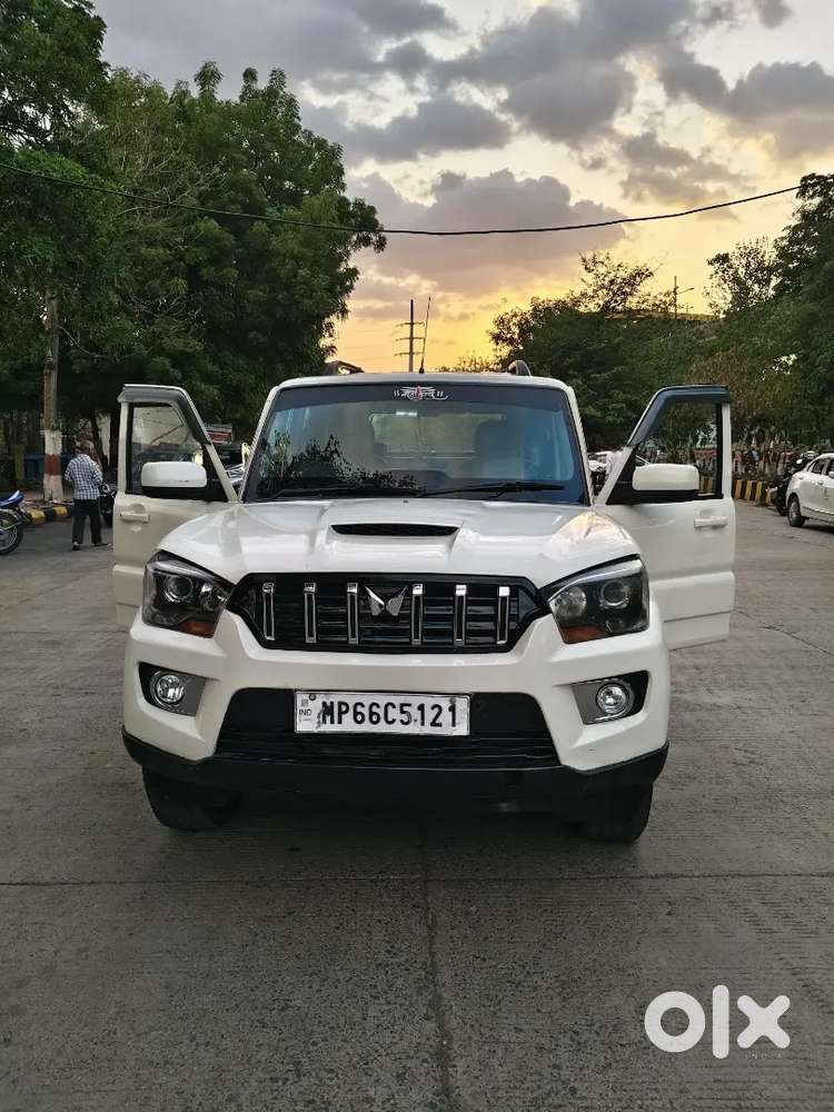 Mahindra Scorpio Classic 2018