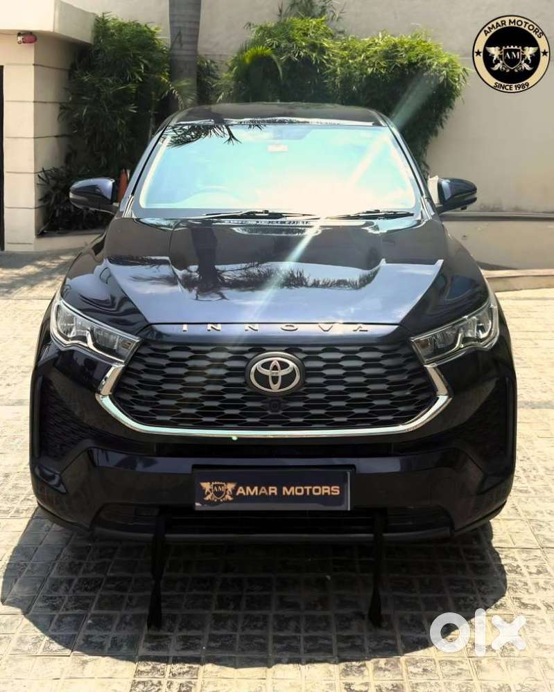 Toyota Innova Hycross 2.0 Vx Hybrid 7 Str, 2024, Petrol