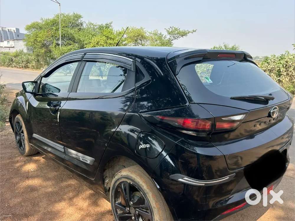 Top Model Dark Edition