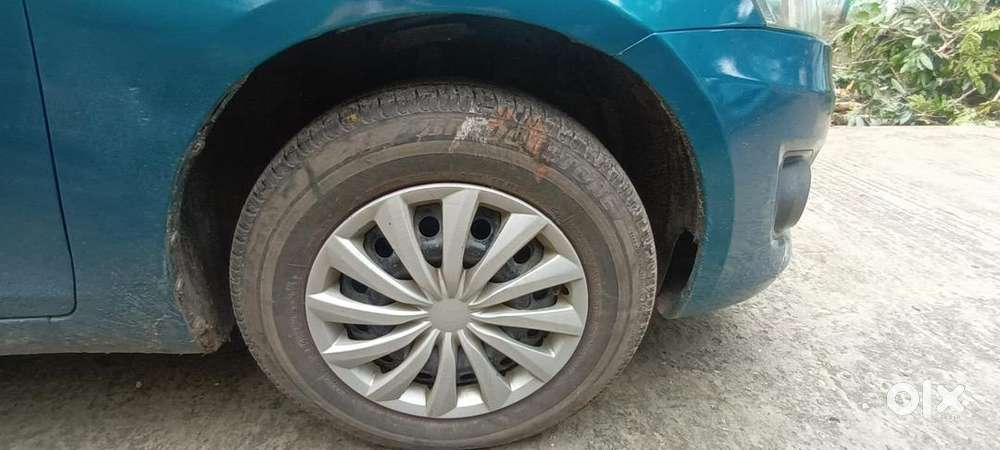 Maruti Suzuki Dzire Petrol 65000 Km Driven
