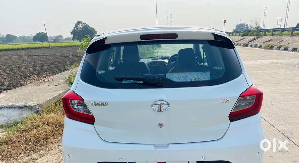 Tata Tiago Petrol 2018