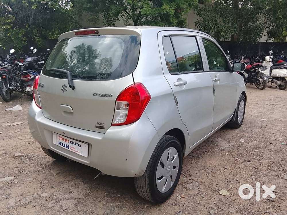 Maruti Suzuki Celerio Zxi At, 2015, Petrol