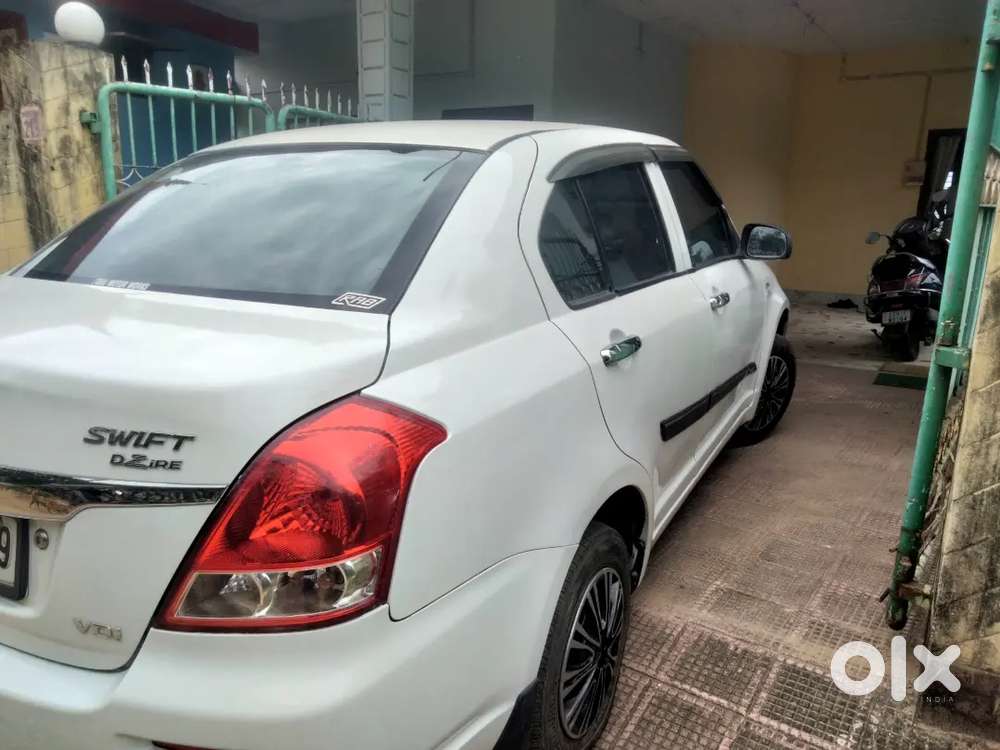 Maruti Suzuki Swift Dzire 2012 Ddis