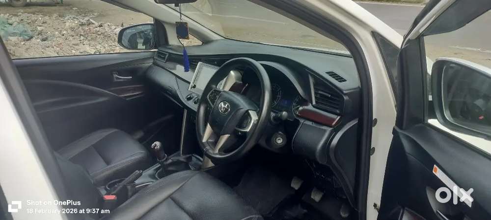 Toyota Innova Crysta 2024 Diesel 72000 Km Driven