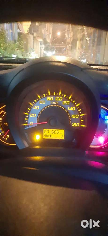 Honda Brio 2013 Petrol Well Maintained