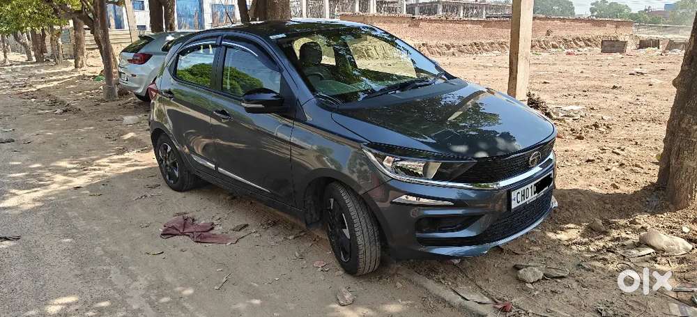 Brand New, 2 Months Old Car With Touch Screen, Android Auto, Dashcam