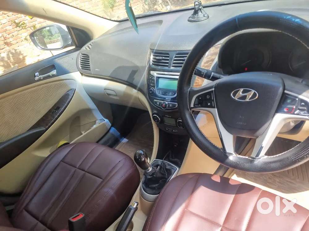 Hyundai Verna Crdi Sx 2012