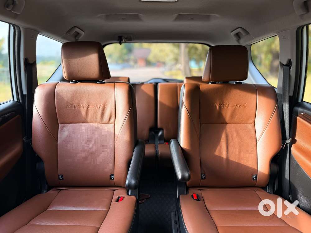 Toyota Innova Crysta [2020-ongoing] 2.4 Zx 7 Str, 2021, Diesel