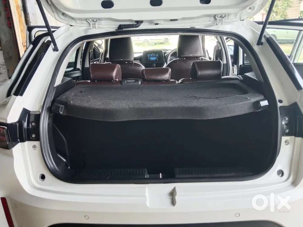 Toyota Urban Cruiser 2025 Petrol Look's Like A New Car