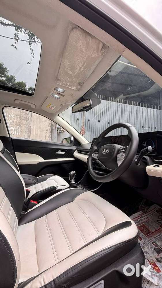 Hyundai Verna, 2023, Petrol