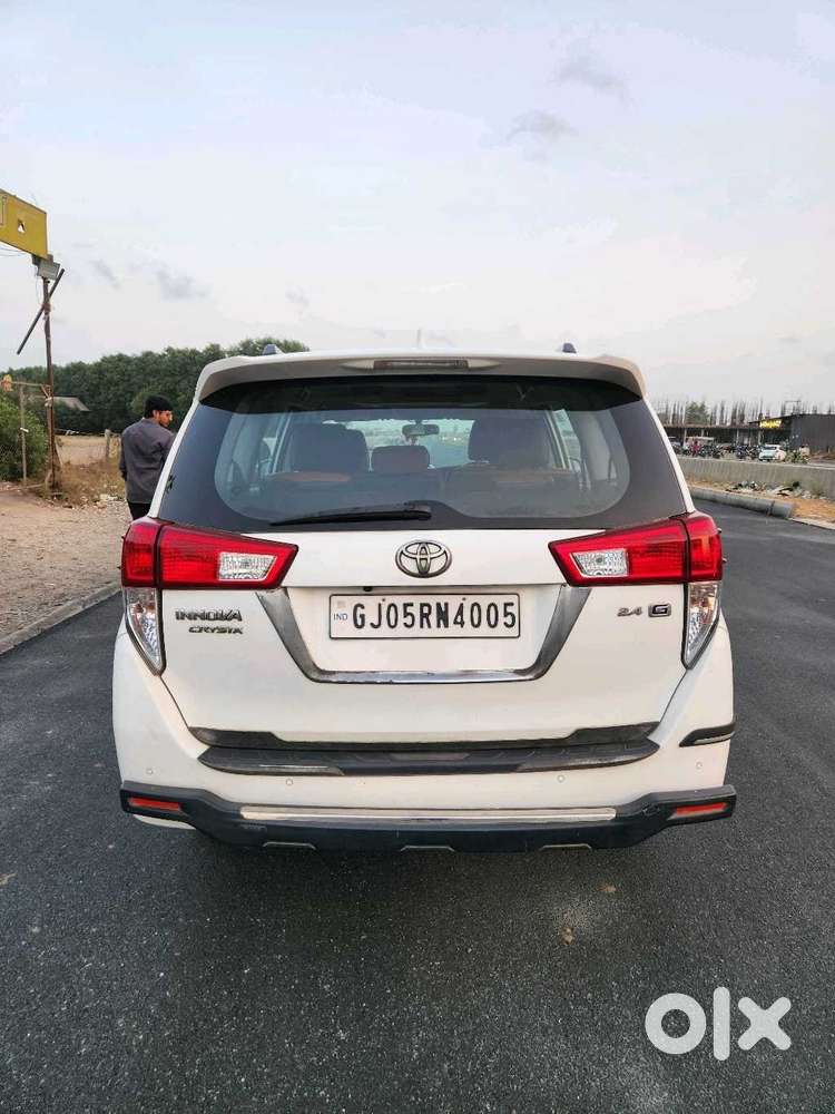 Toyota Innova Crysta 2.4 G Mt 8s, 2021, Diesel