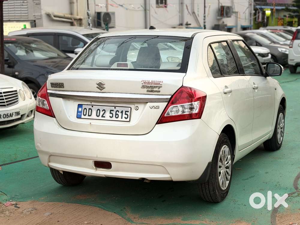 Maruti Suzuki Swift Dzire Vxi Optional, 2012, Petrol