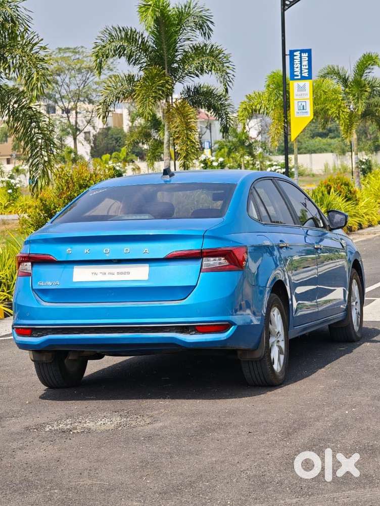 Skoda Slavia 1.0 Ambition Tsi, 2022, Petrol