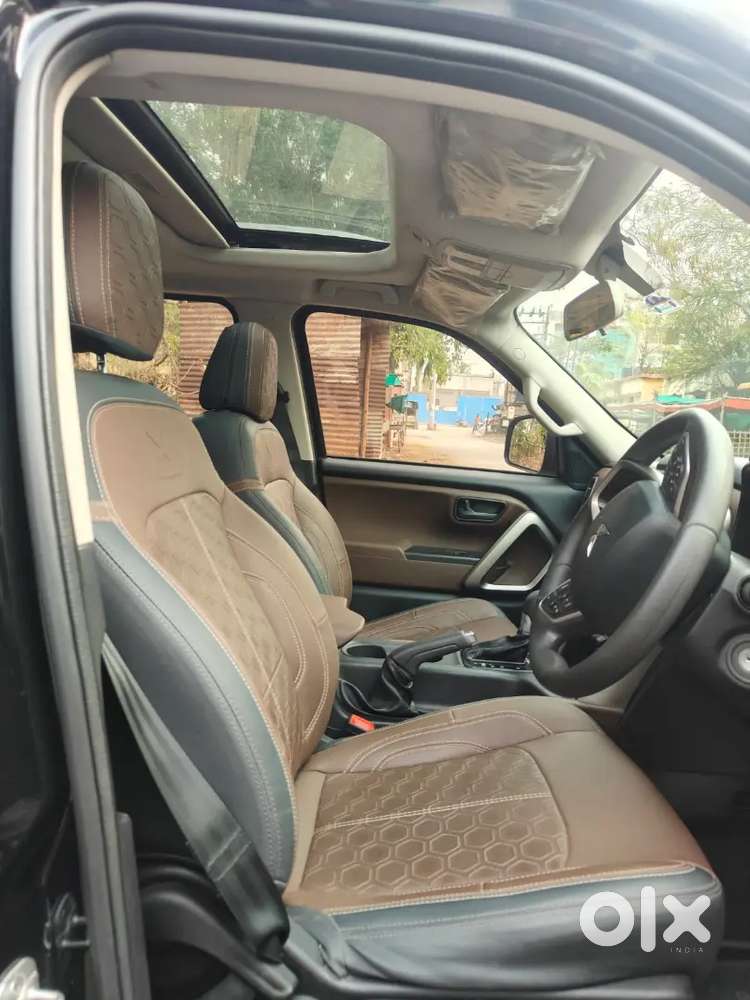 Mahindra Scorpio-n 2023 Diesel Well Maintained, Sunroof Black Colour